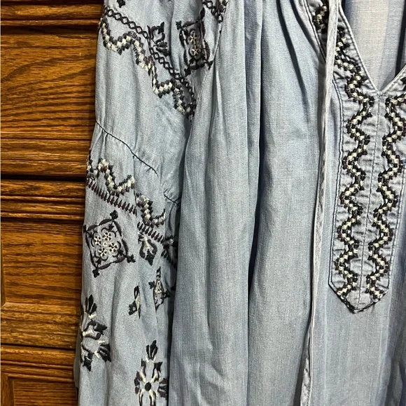 Nurture by Westbound dress, blue, size Large, 3/4 sleeves worn once, smoke free - Picture 4 of 13